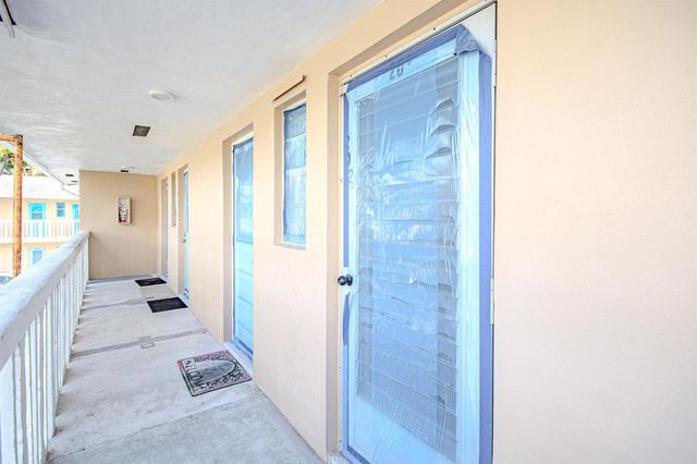 2222 NE 1st Way 202, Boynton Beach, FL 33435