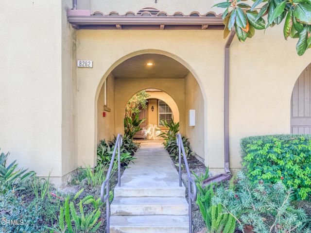 8262 Onyx Street, Ventura, CA 93004