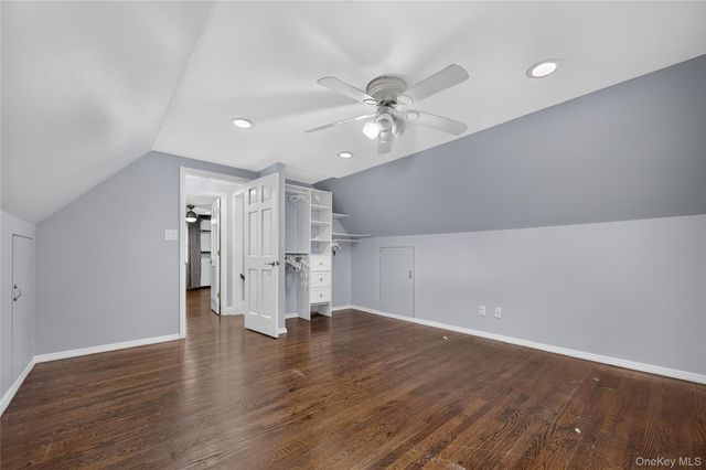175 Wardwell Road, Mineola, NY 11501