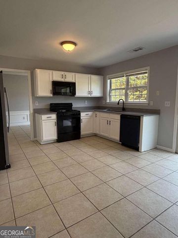 370 Darter Run, Kennesaw, GA 30144