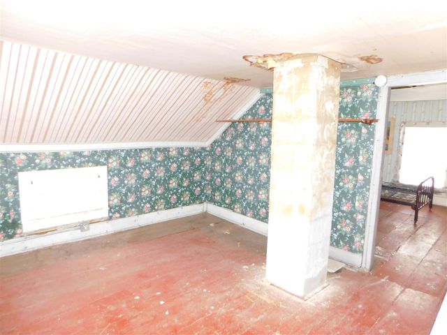 111 E Saint Marys Street, Decatur, MI 49045