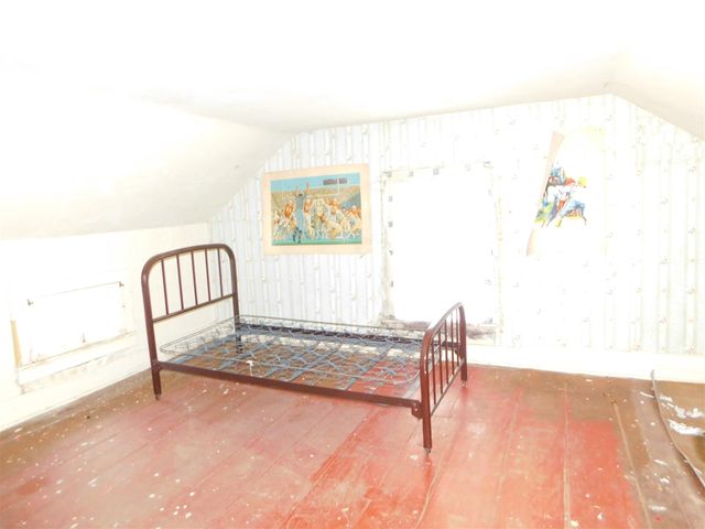 111 E Saint Marys Street, Decatur, MI 49045