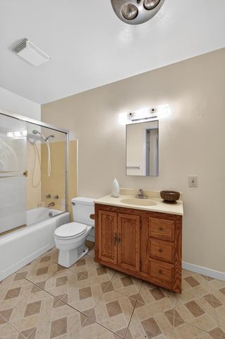 4830 Del Norte Blvd, Sacramento, CA 95820