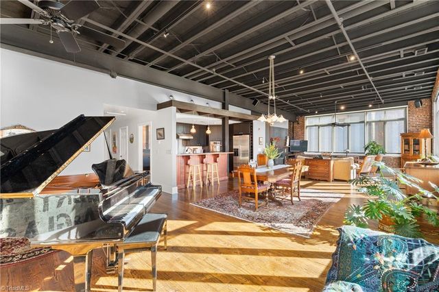 1 W 5th Street 301, Winston-salem, NC 27101