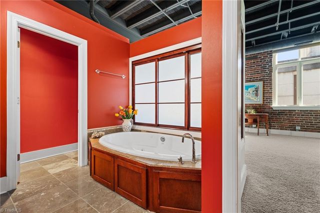 1 W 5th Street 301, Winston-salem, NC 27101