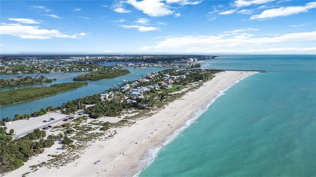 2046 TIMUCUA TRAIL, Nokomis, FL 34275
