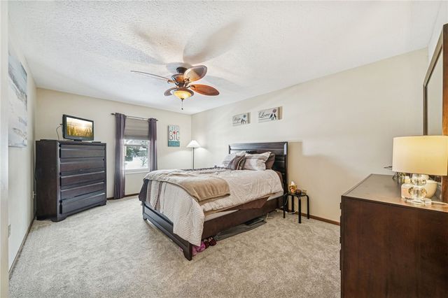 440 Shelbourne Dr, Plum Boro, PA 15239