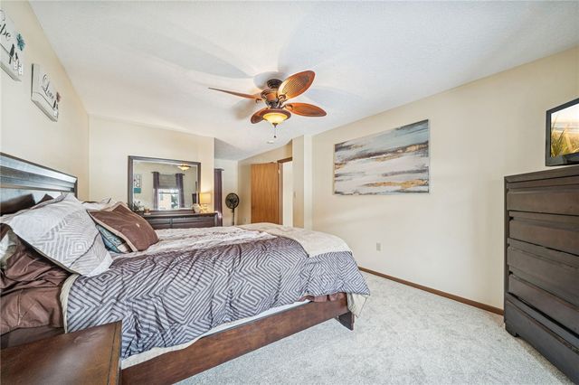 440 Shelbourne Dr, Plum Boro, PA 15239