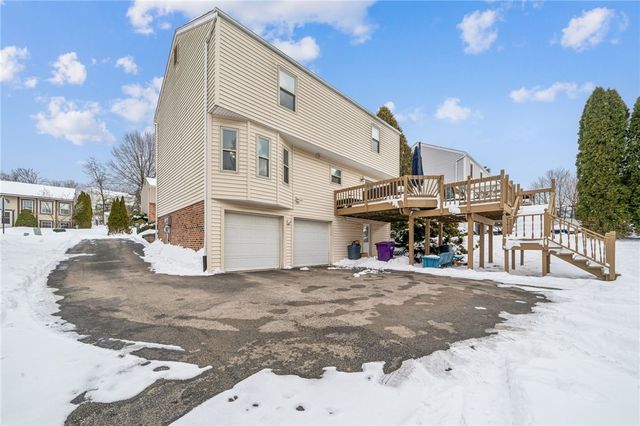 440 Shelbourne Dr, Plum Boro, PA 15239