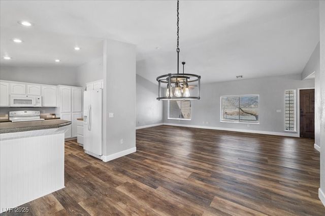 901 Laguna Street, Pahrump, NV 89048