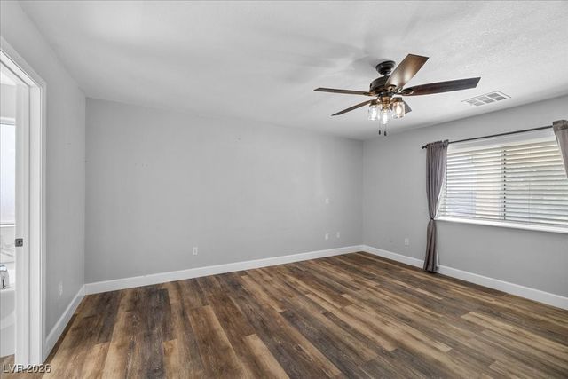 901 Laguna Street, Pahrump, NV 89048