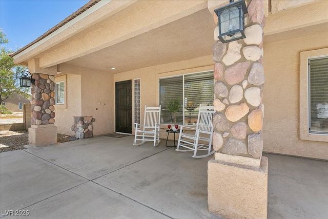 901 Laguna Street, Pahrump, NV 89048