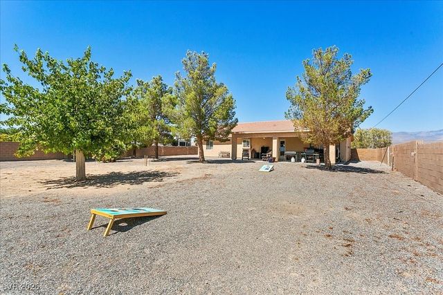 901 Laguna Street, Pahrump, NV 89048