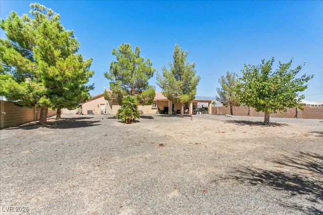 901 Laguna Street, Pahrump, NV 89048