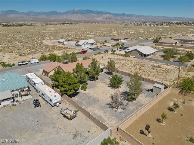 901 Laguna Street, Pahrump, NV 89048