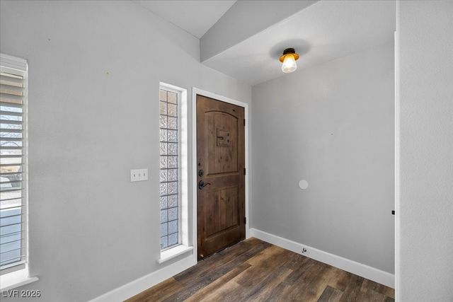 901 Laguna Street, Pahrump, NV 89048