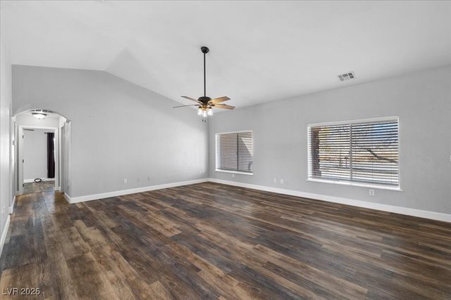 901 Laguna Street, Pahrump, NV 89048