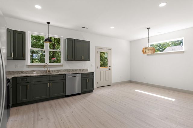 921 2nd Street NE, Cleveland, TN 37311