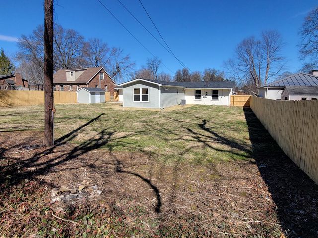 722 Seattle Drive, Lexington, KY 40503