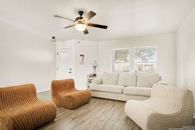 3551 Sage, San Antonio, TX 78222