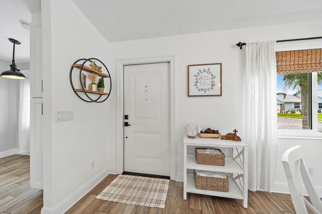 218 Wandering Trail, Jupiter, FL 33458