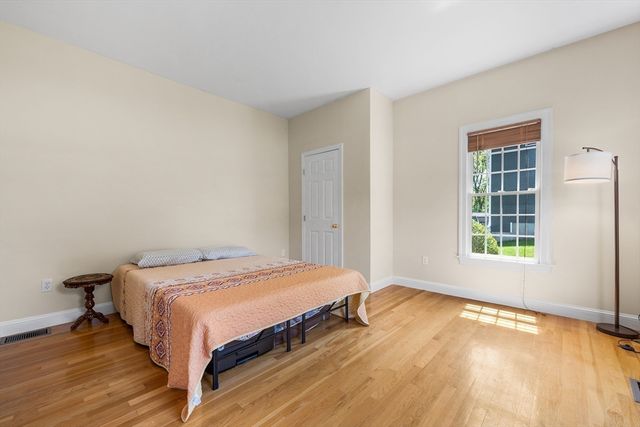 45 Piccadilly Way, Westborough, MA 01581