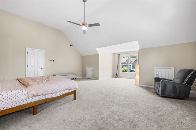 45 Piccadilly Way, Westborough, MA 01581