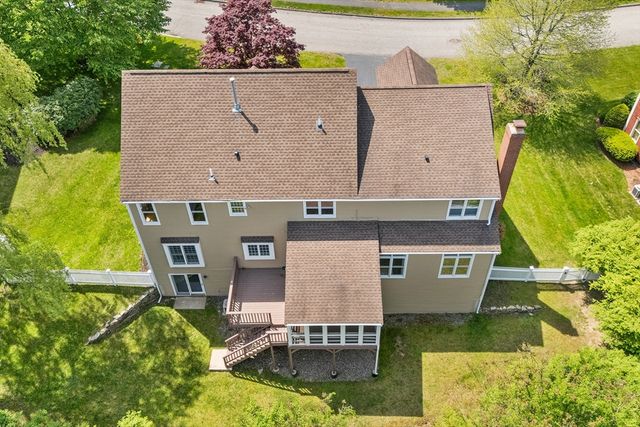 45 Piccadilly Way, Westborough, MA 01581