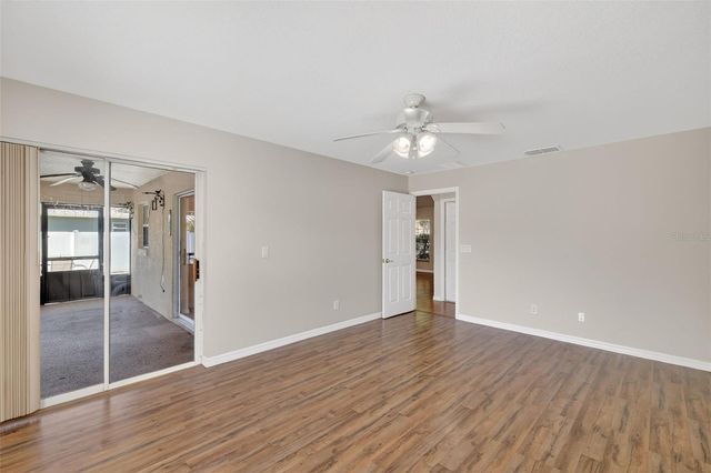 11748 OCKLAWAHA DRIVE, Leesburg, FL 34788