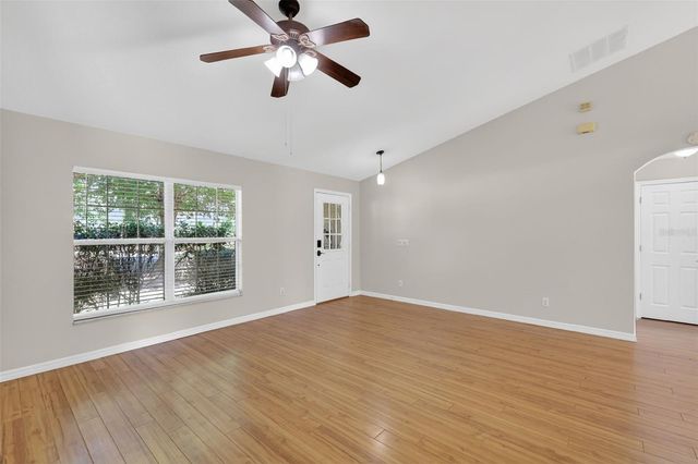 11748 OCKLAWAHA DRIVE, Leesburg, FL 34788