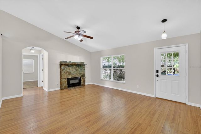 11748 OCKLAWAHA DRIVE, Leesburg, FL 34788