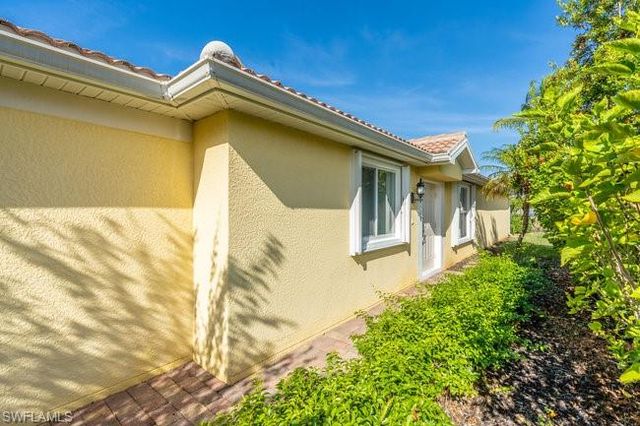 8623 Erice CT, Naples, FL 34114