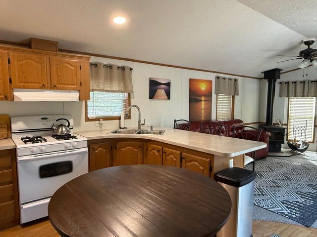 W5008 S PATHFINDER CIRCLE, Shawano, WI 54166