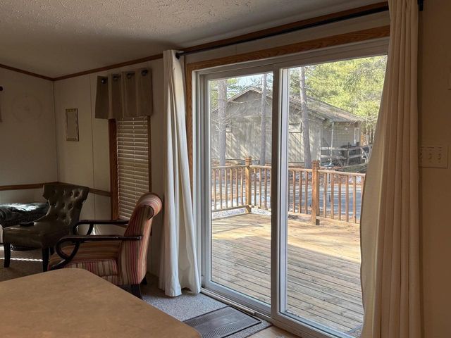 W5008 S PATHFINDER CIRCLE, Shawano, WI 54166