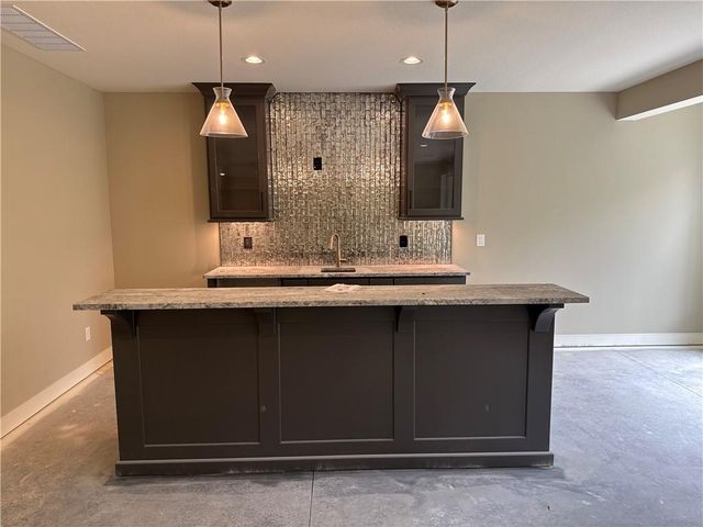 2717 NE 91st Place, Kansas City, MO 64156