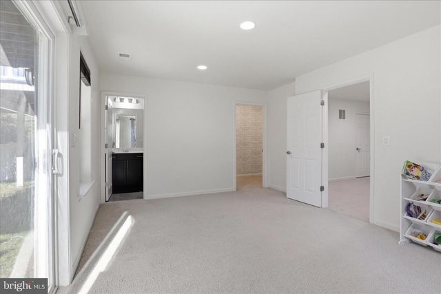 43450 SWEET BRANDY TER, Ashburn, VA 20147