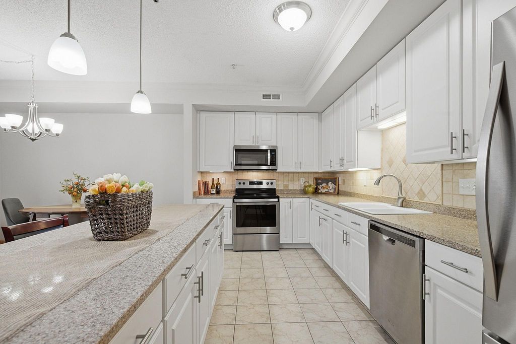 2201 Village Lane A213, Bloomington, MN 55431 — photo 4