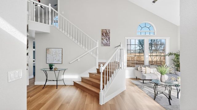 1684 E G St, Oakdale, CA 95361