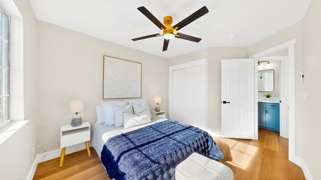 1684 E G St, Oakdale, CA 95361