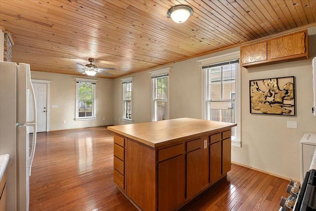 926 Osborne Street, Kalamazoo, MI 49001