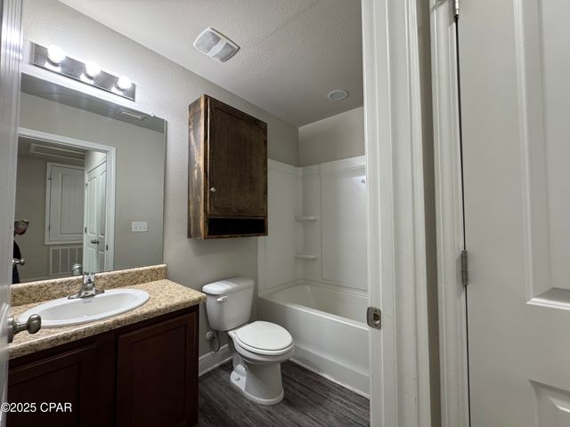 5852 Callaway Circle, Panama City, FL 32404