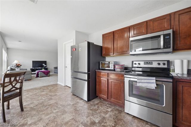 7557 Witch Hazel Drive, Canal Winchester, OH 43110