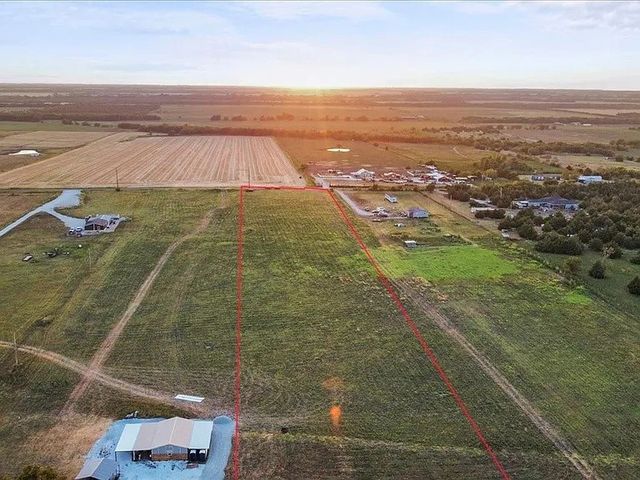 463 County Road 1063, Greenville, TX 75401