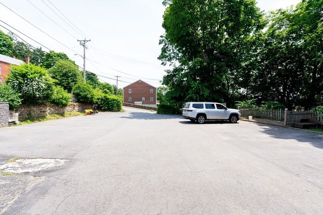 111 Summer St 1, Haverhill, MA 01830