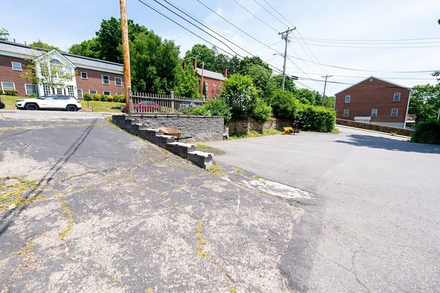111 Summer St 1, Haverhill, MA 01830