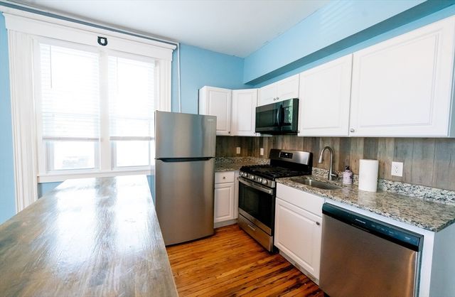 111 Summer St 1, Haverhill, MA 01830