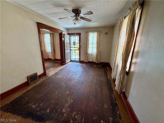 836 Stiles Avenue, Youngstown, OH 44505