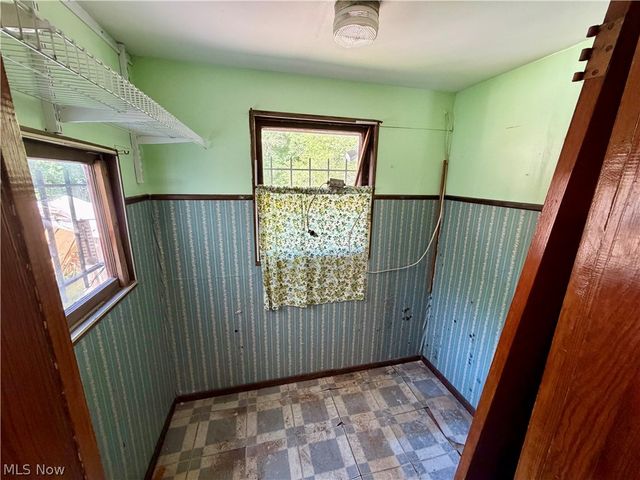 836 Stiles Avenue, Youngstown, OH 44505