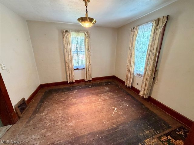 836 Stiles Avenue, Youngstown, OH 44505