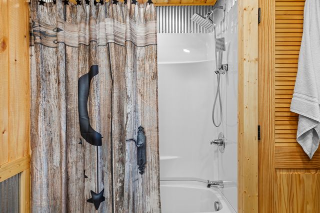 2640 Fords Mill Road, Versailles, KY 40383